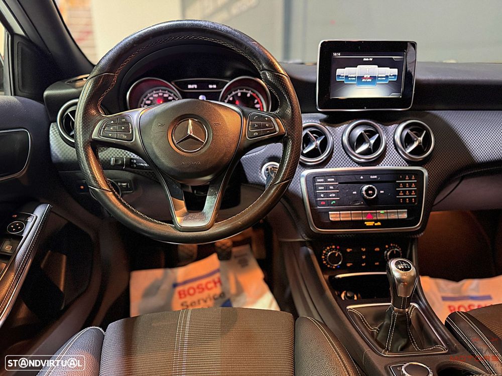 Mercedes-Benz A 180 Dynamic Edition - 19