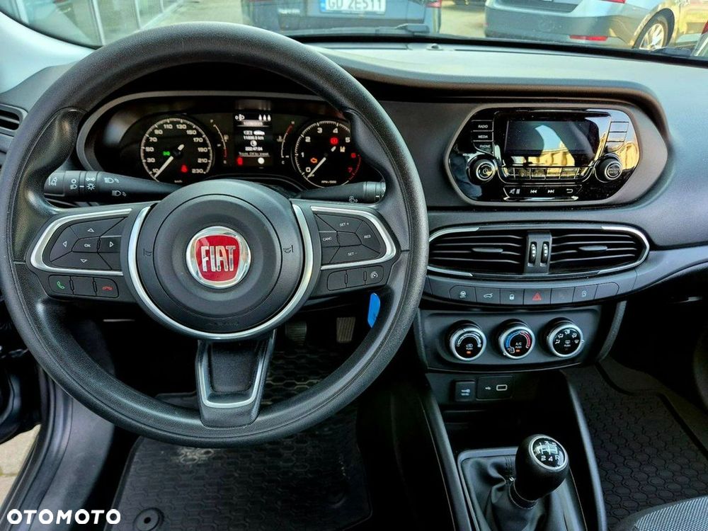 Fiat Tipo 1.0 T3 - 17