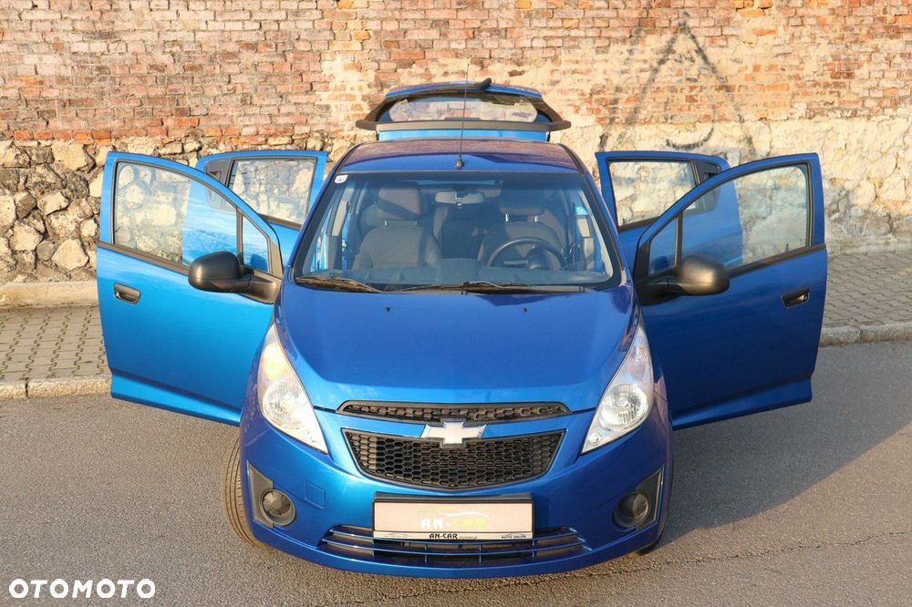 Chevrolet Spark 1.0 Base - 13