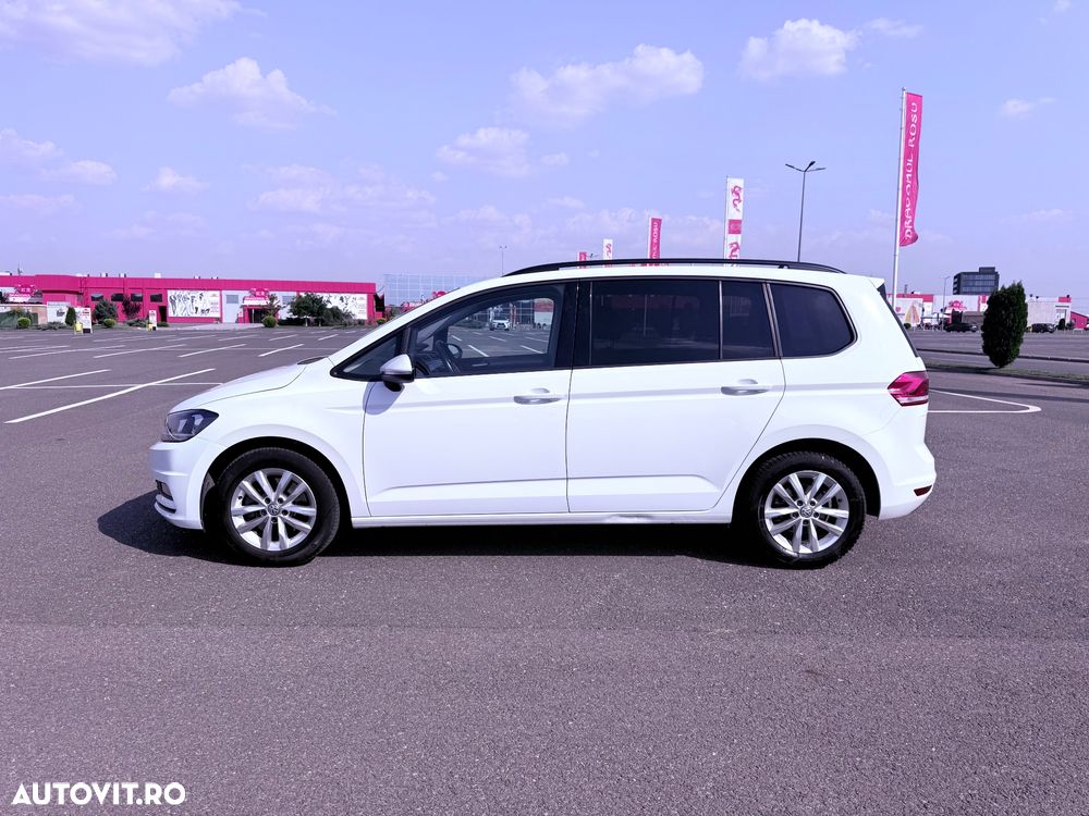 Volkswagen Touran ver-1-6-tdi-scr-bluemotion-technology-dsg-comfortline - 11