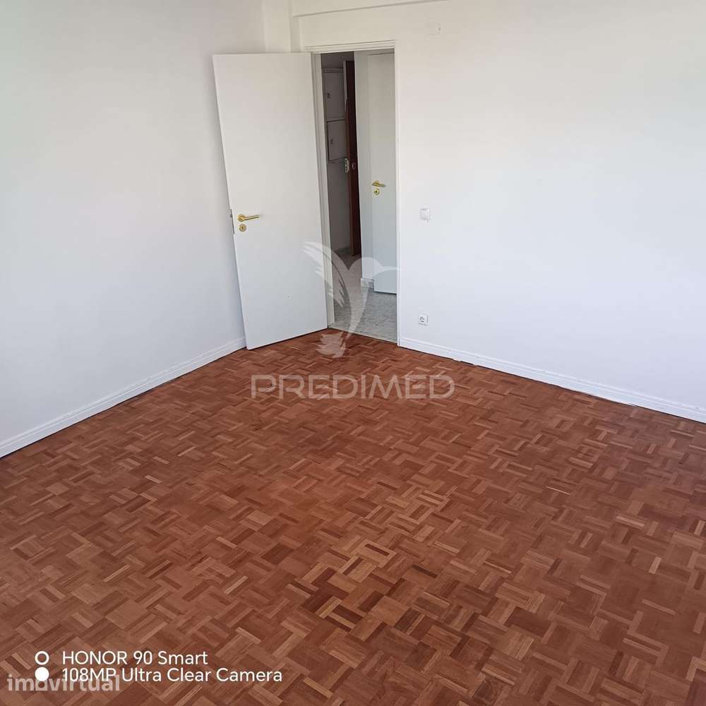 Excelente Oportunidade em Agualva-Cacém | T1 com Elevador e Potenci... - Grande imagem: 2/12
