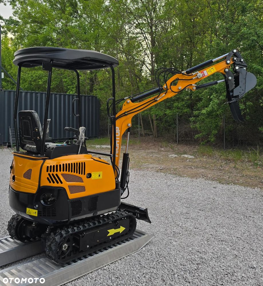 Inny Minikoparka HT15PRO - 17