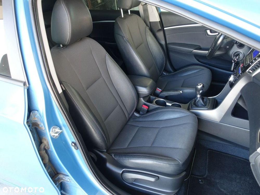 Hyundai i30 1.4 Premium - 22