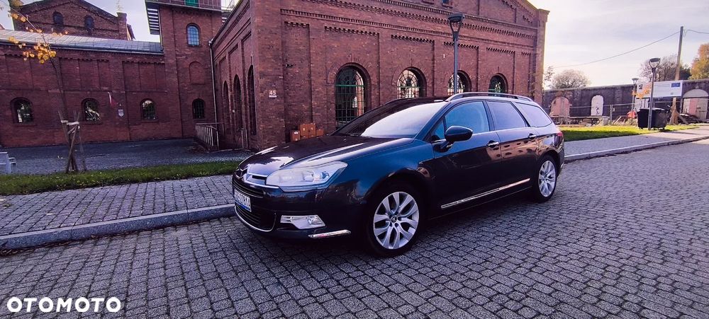Citroën C5 1.6 HDi Attraction - 1