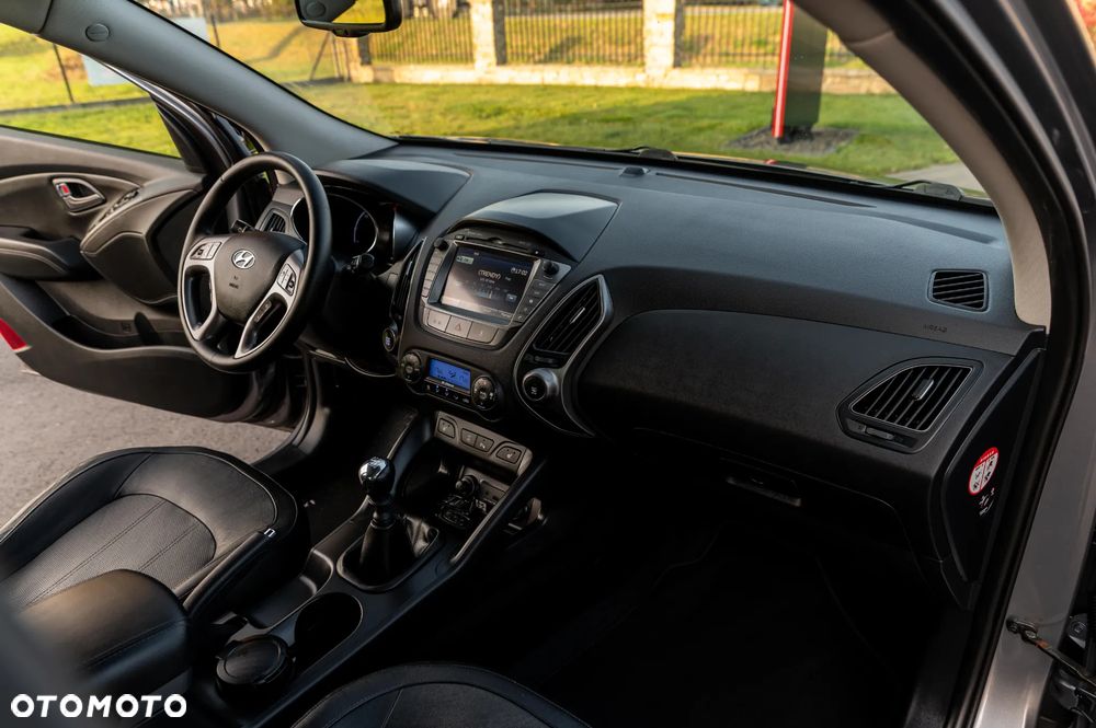 Hyundai ix35 2.0 CRDi 4WD Premium - 24