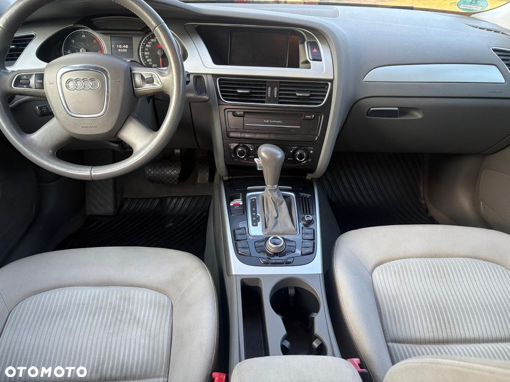 Audi A4 Avant - 7