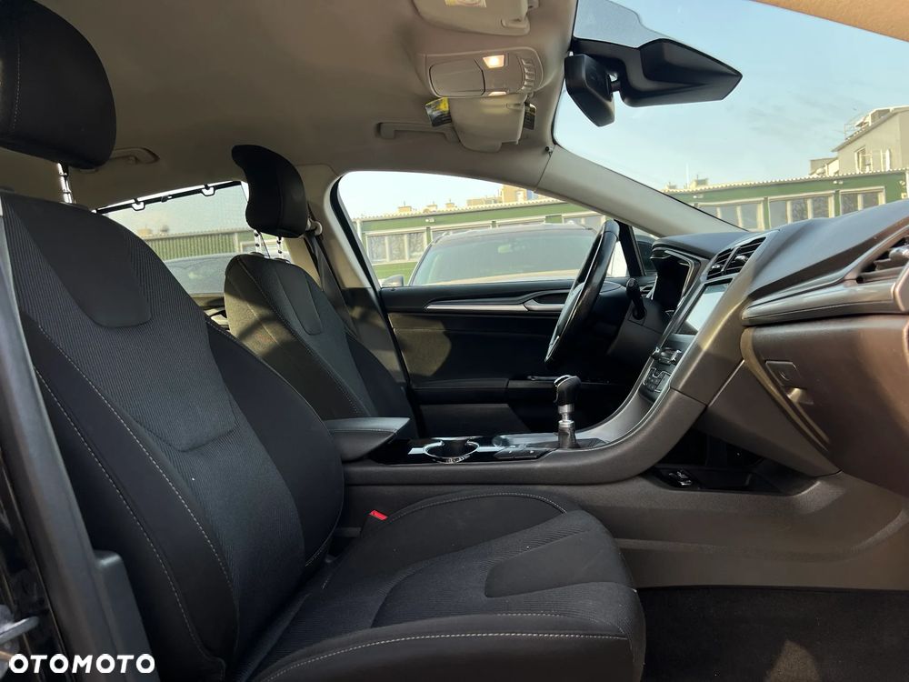 Ford Mondeo 2.0 TDCi Titanium - 27
