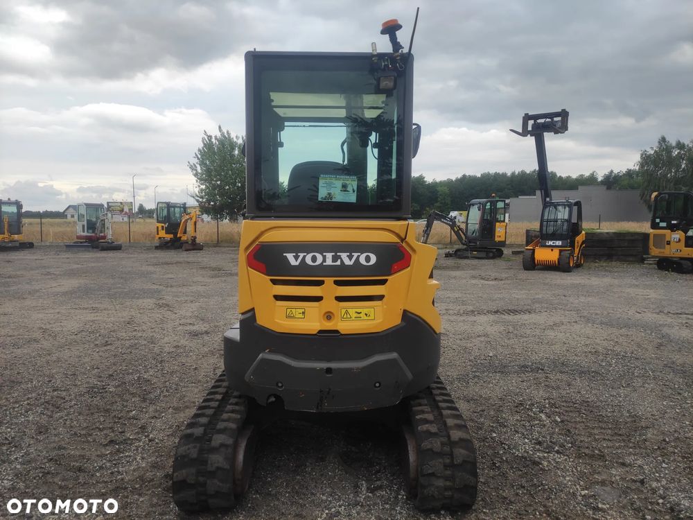 Volvo ECR 25 D  Kubota CAT Yanmar Takeuchi Neuson Wacer - 18