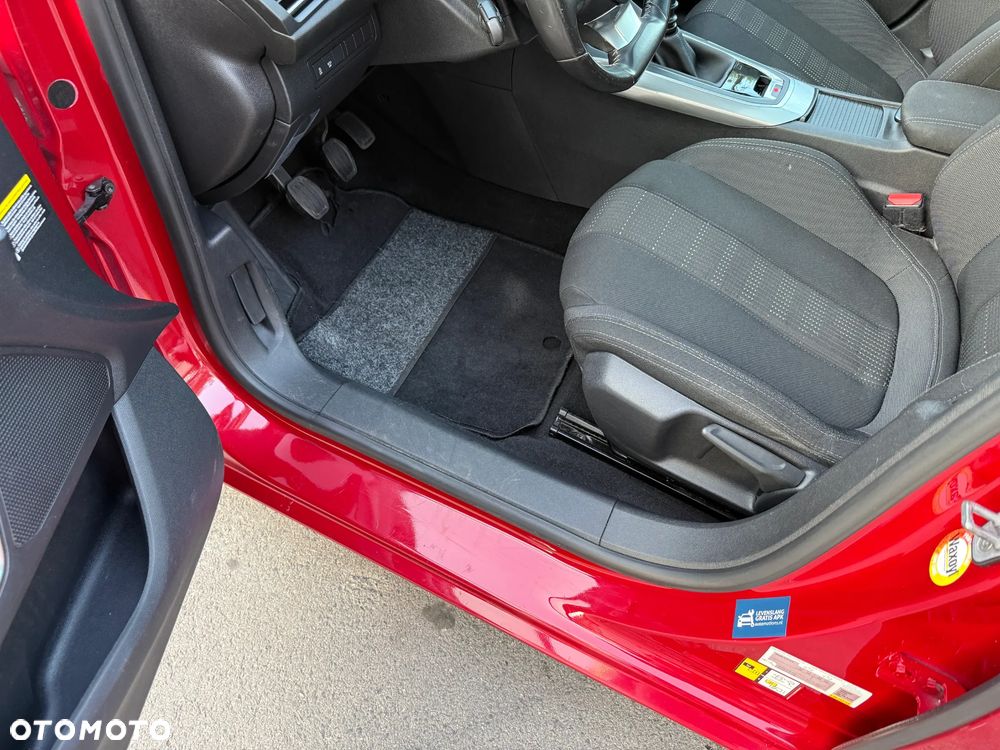 Peugeot 308 PureTech 130 GPF Stop & Start Style - 17