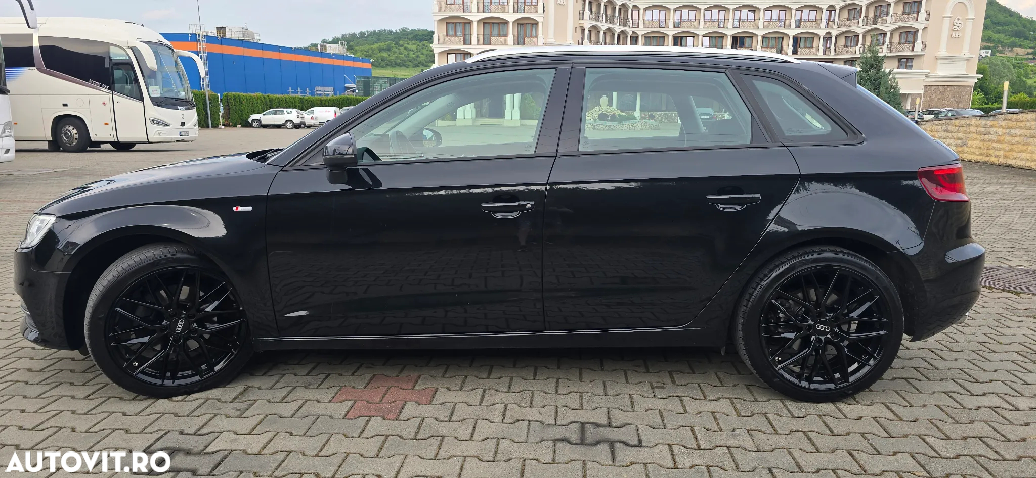 Audi A3 Sportback 1.4 TFSI Attraction - 2