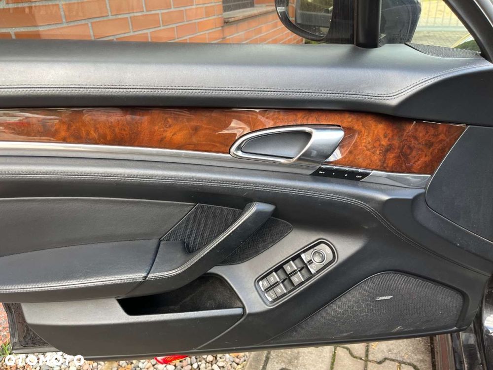 Porsche Panamera Turbo - 19