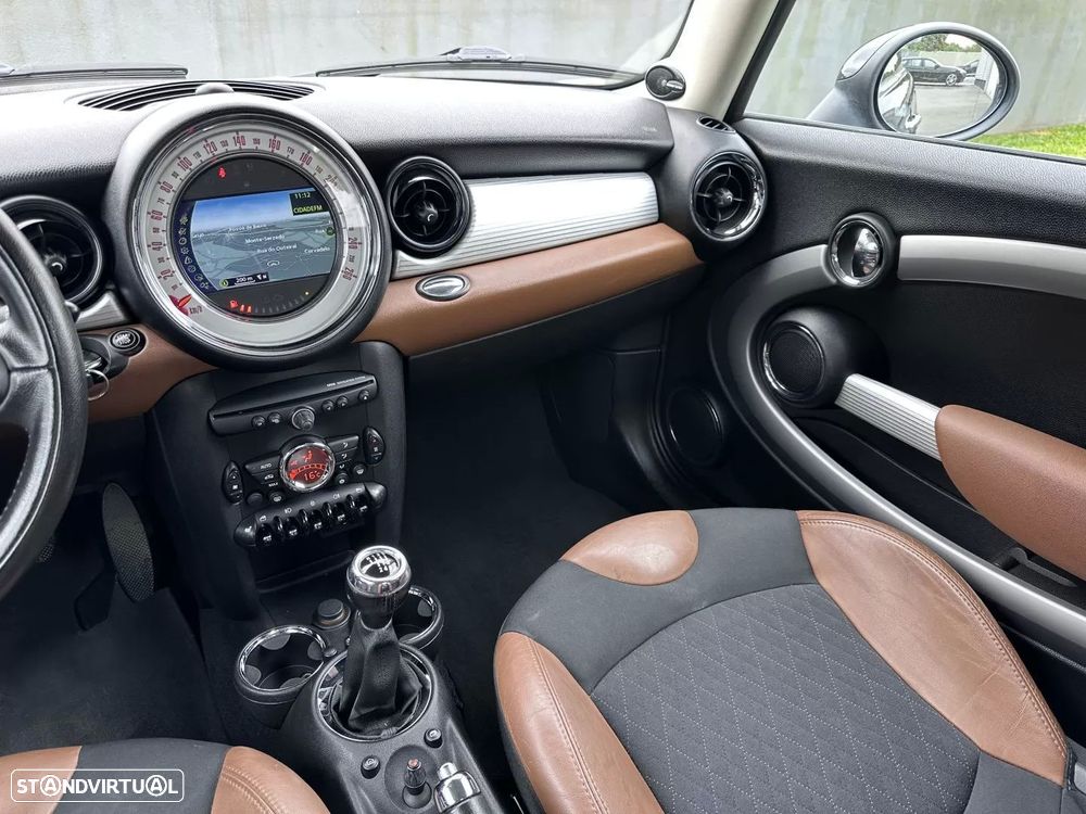 MINI 3 Portas - 25