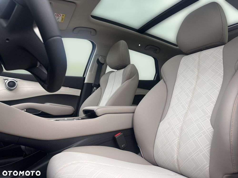 BYD Atto 3 - 10