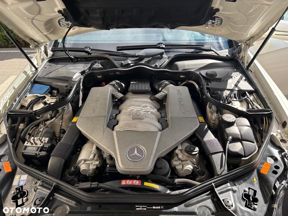 Mercedes-Benz CLS 63 AMG - 15