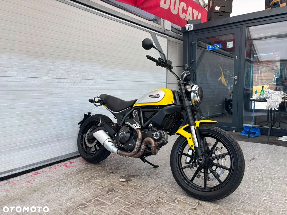 Ducati Scrambler - 10