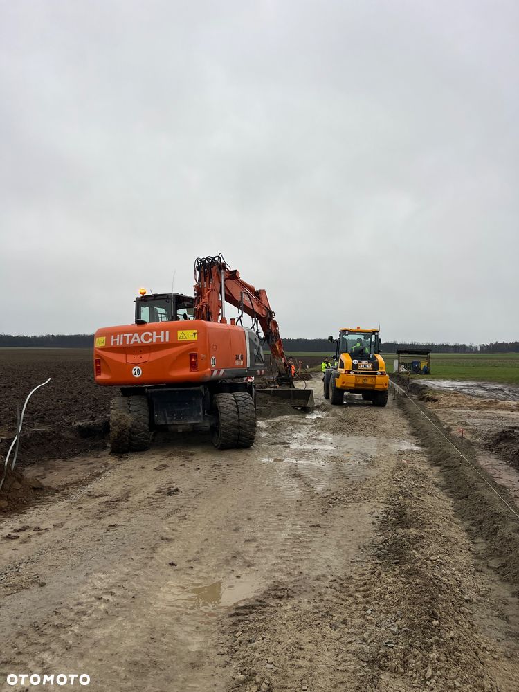Hitachi ZAXIS140w - 6