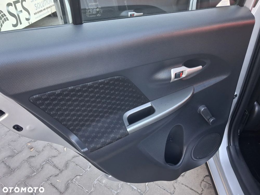 Toyota Urban Cruiser 1.33 4x2 Club - 27