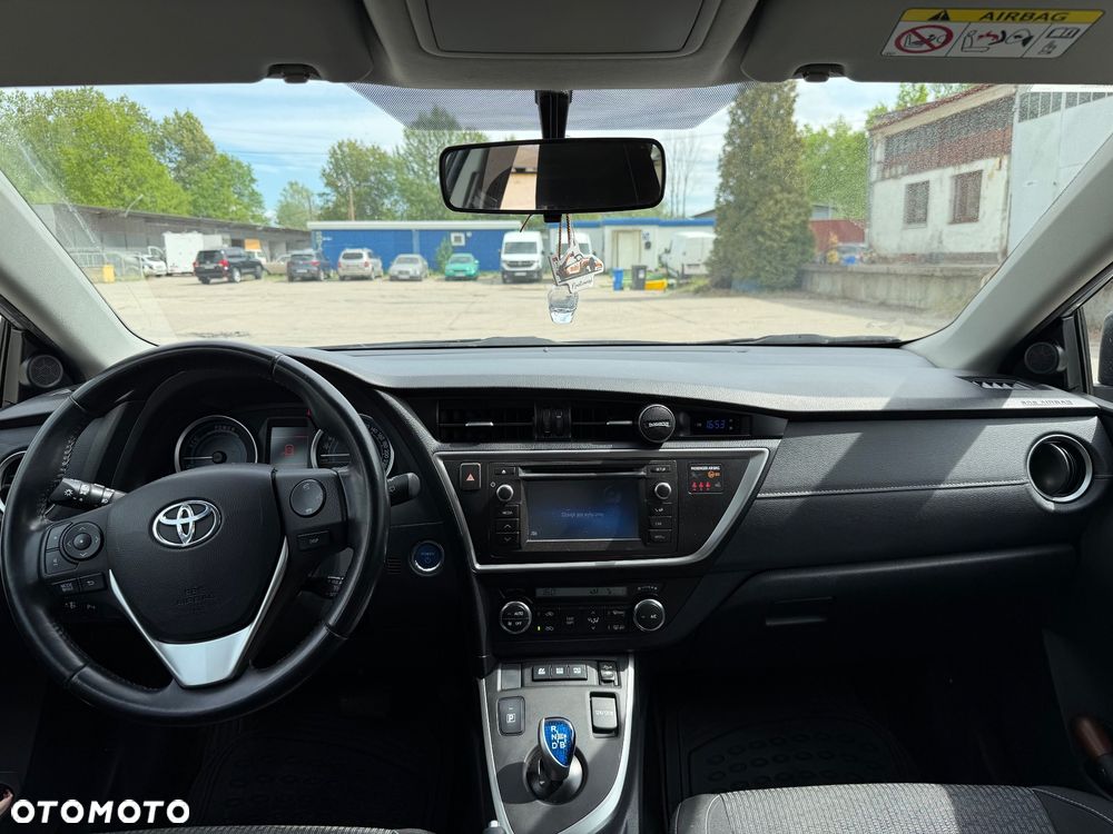 Toyota Auris - 19