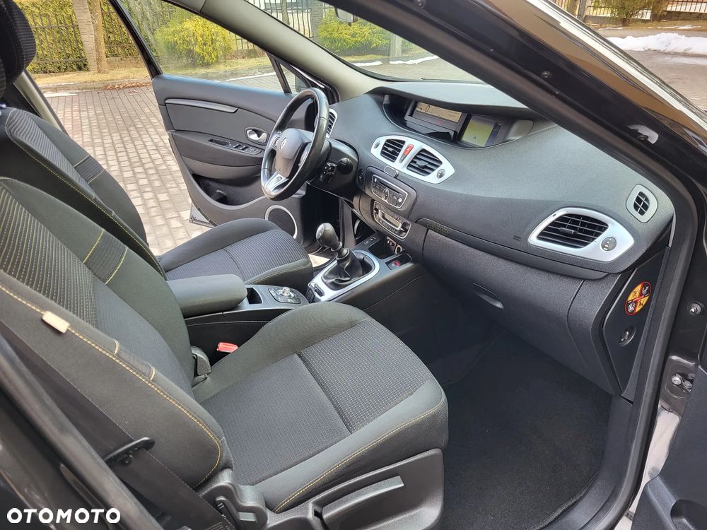Renault Scenic TCe 130 Dynamique - 14