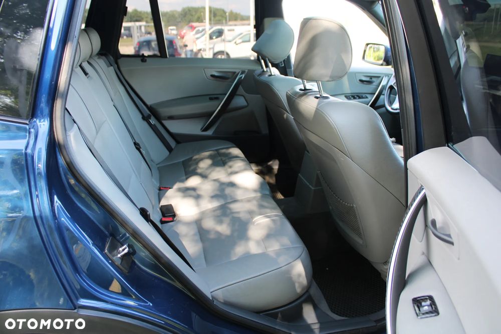 BMW X3 3.0i - 32