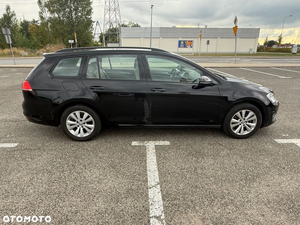 Volkswagen Golf VII 1.6 TDI BlueMotion Trendline - 5