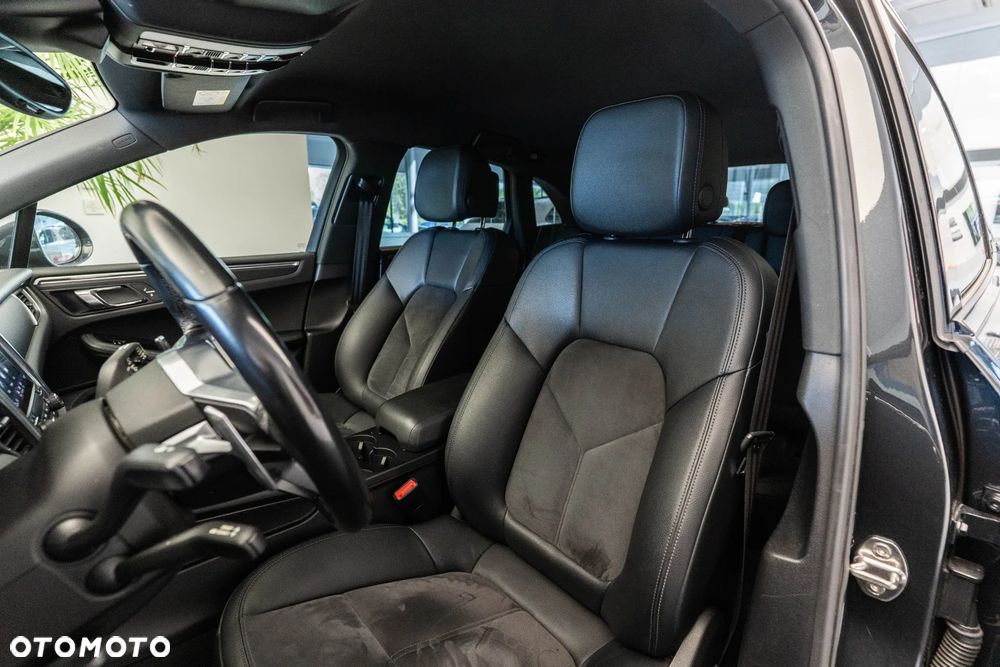 Porsche Macan - 17