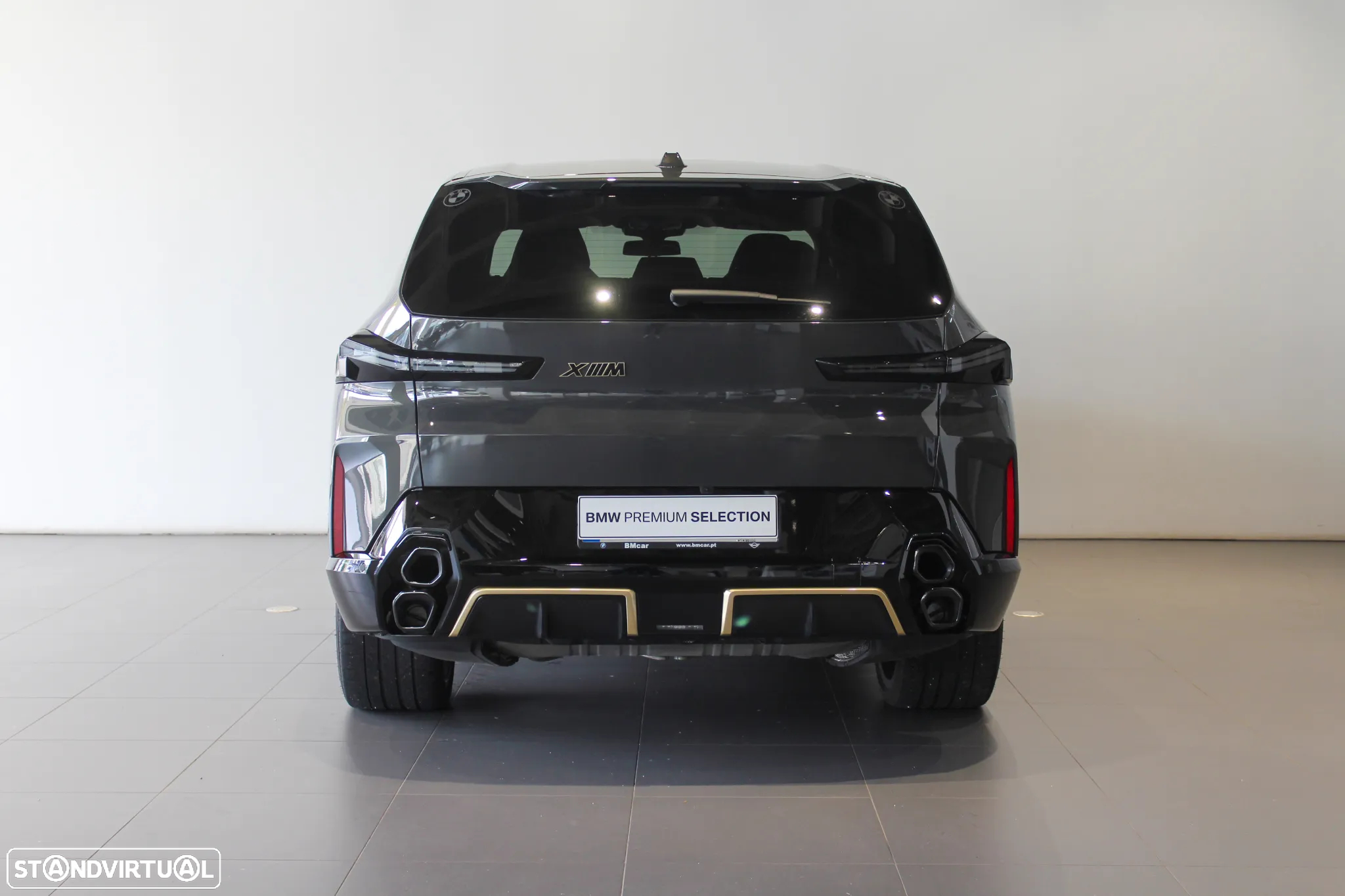 BMW XM - 7