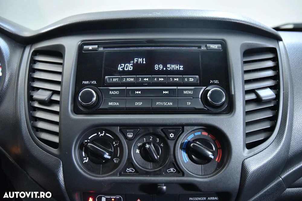 Mitsubishi L200 - 19