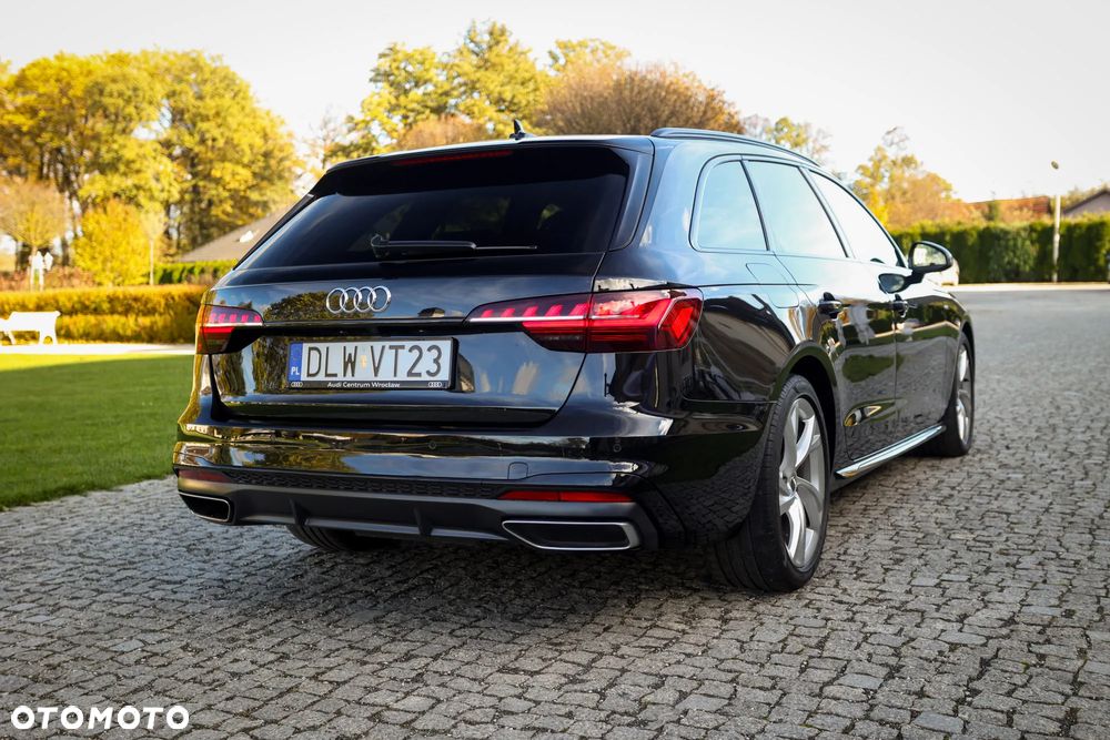 Audi A4 Avant 40 TDI S tronic S line - 12