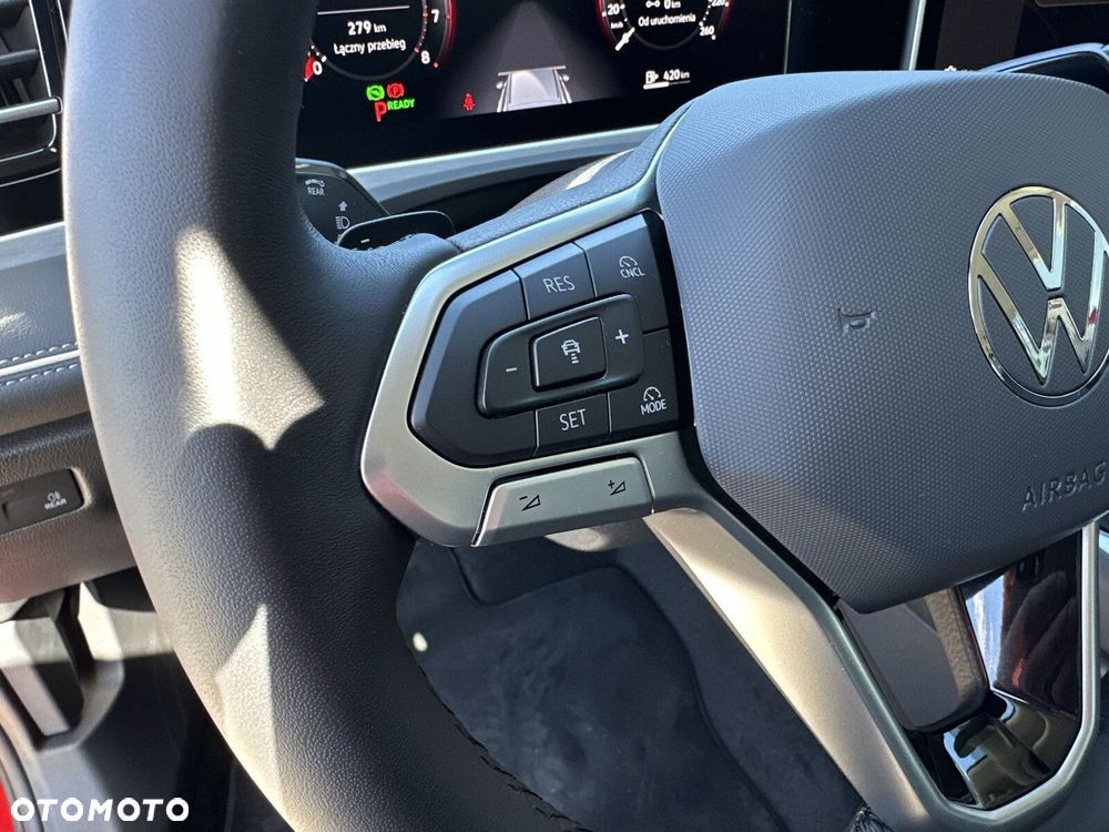 Volkswagen Passat - 23