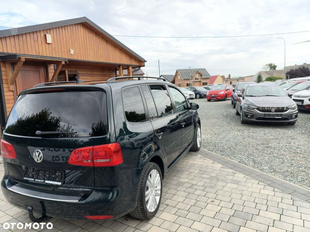 Volkswagen Touran - 6