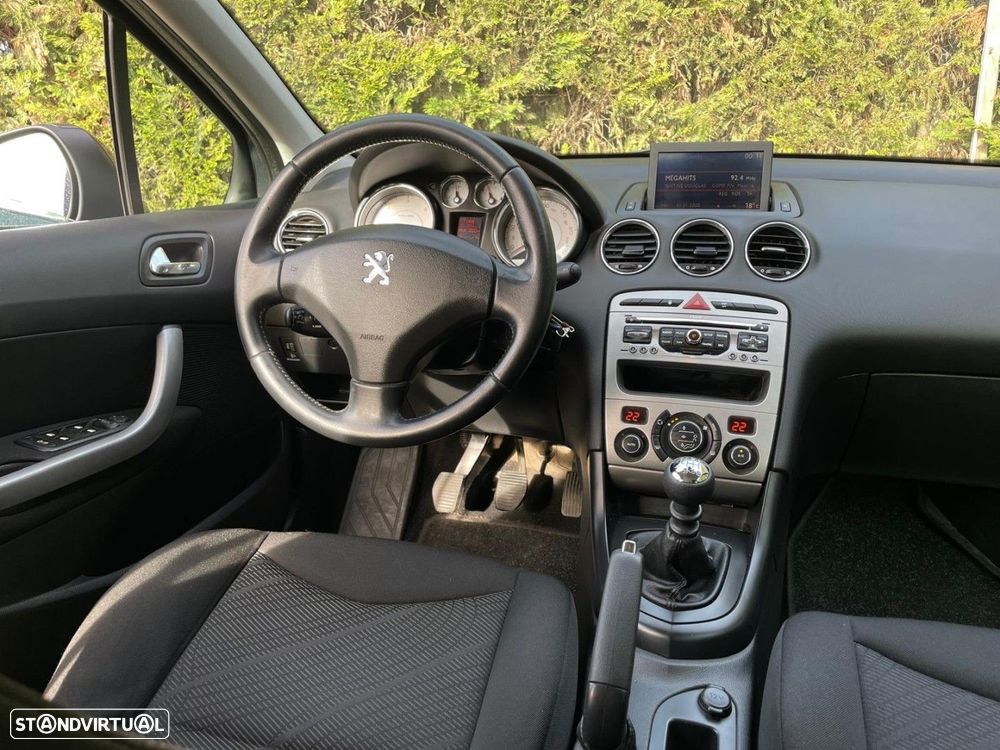 Peugeot 308 SW 1.6 HDi Premium CVM6 - 4