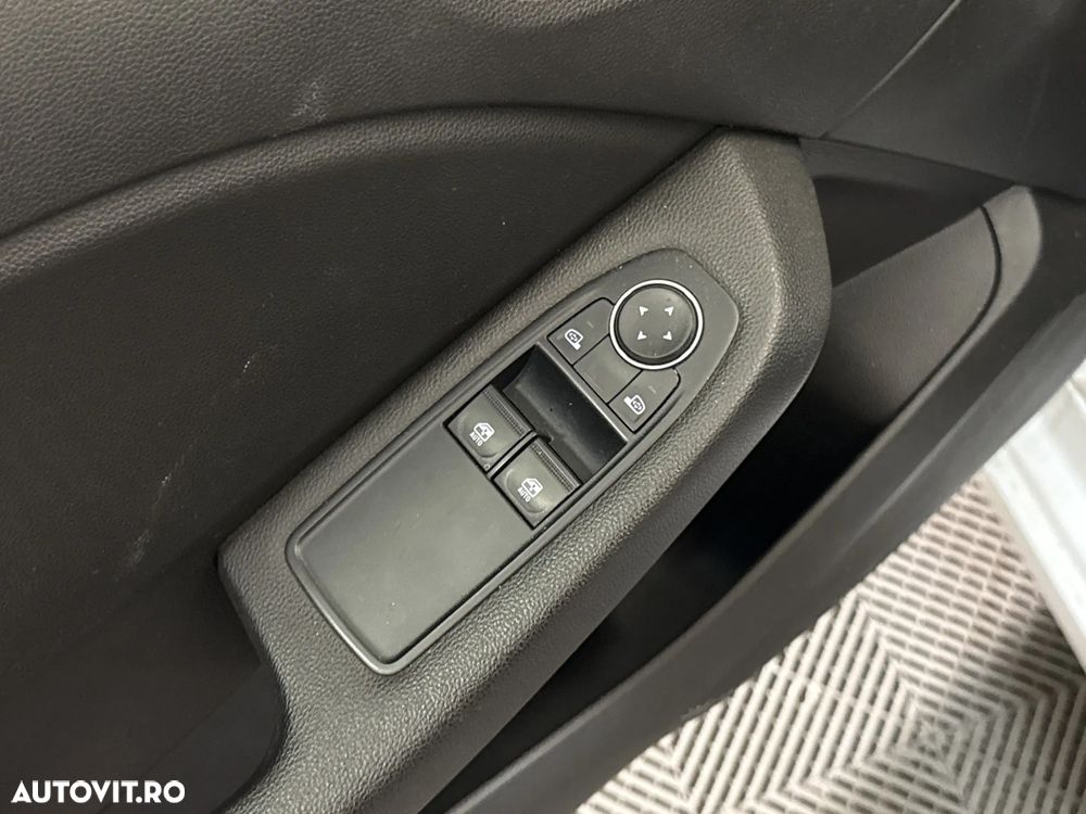 Renault Clio - 15