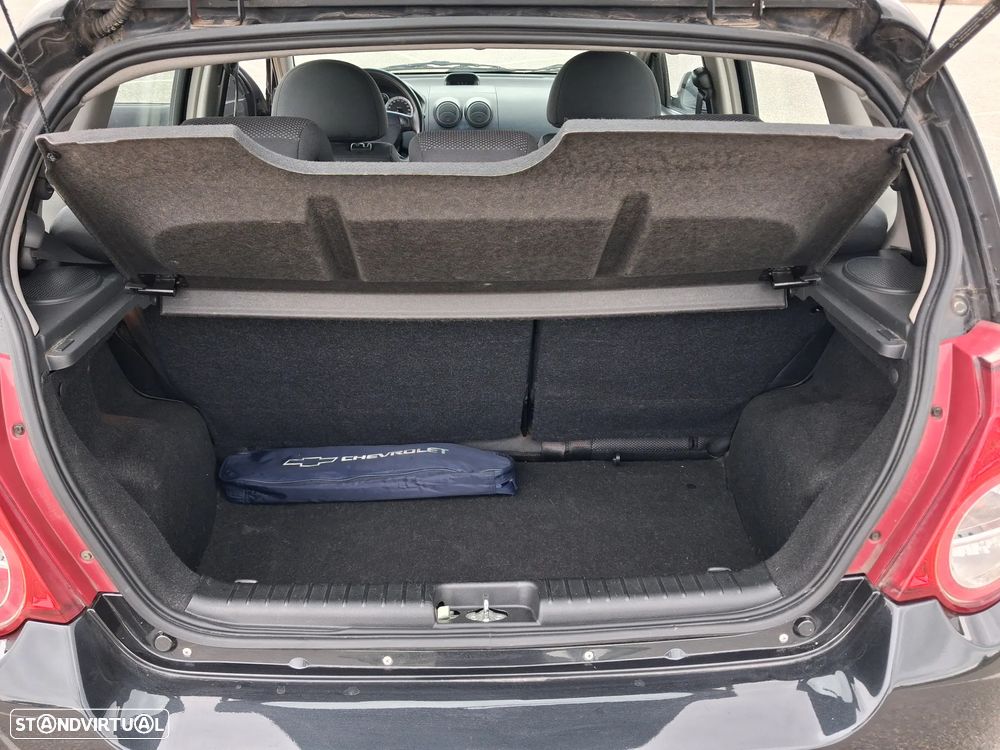 Chevrolet Aveo 1.2 LS - 13