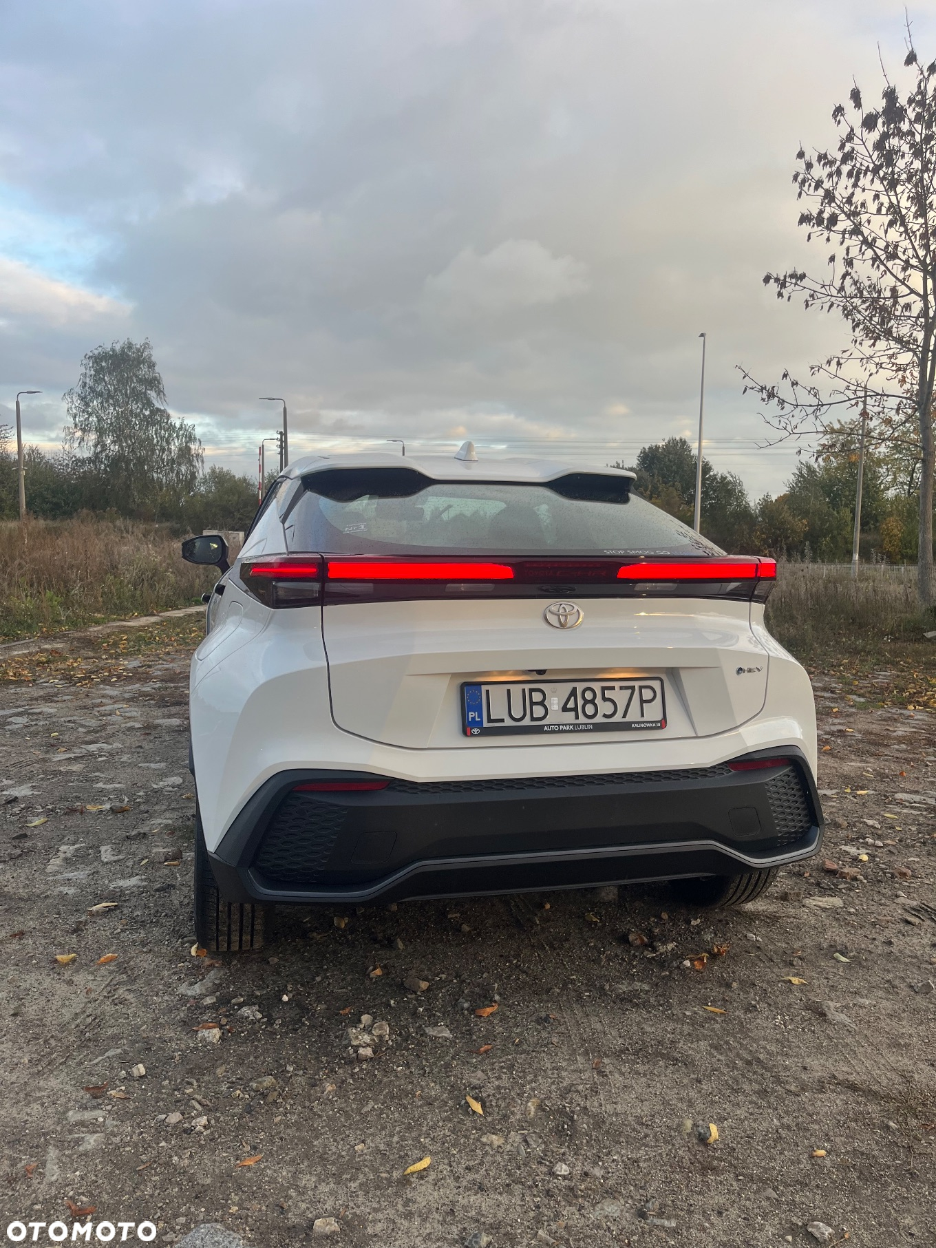 Toyota C-HR - 4