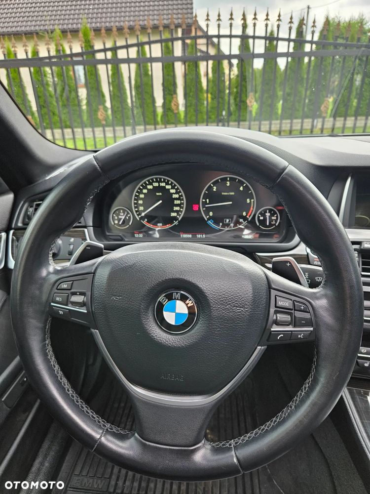 BMW Seria 5 - 26
