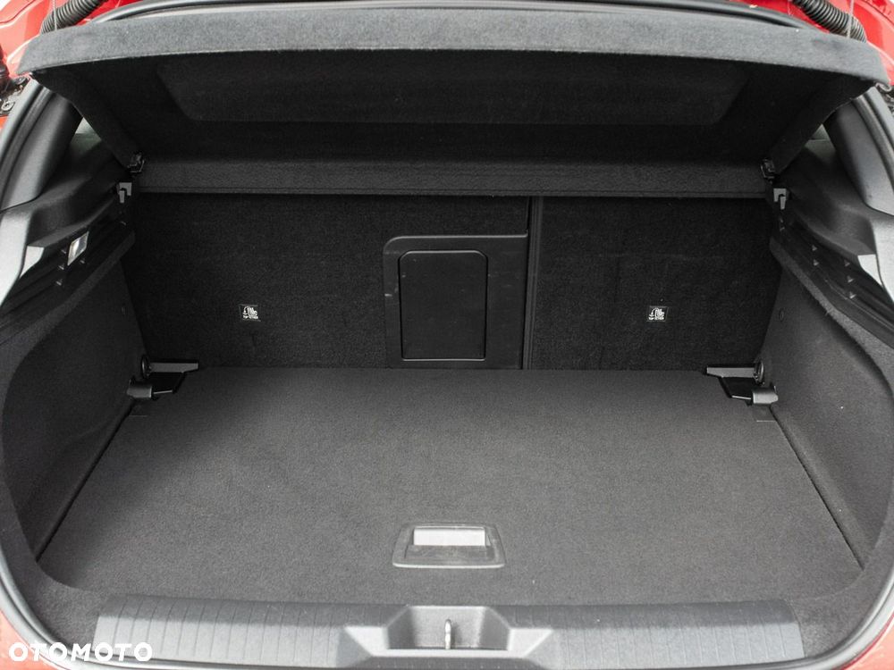 Opel Astra 1.2 T Elegance S&S - 26