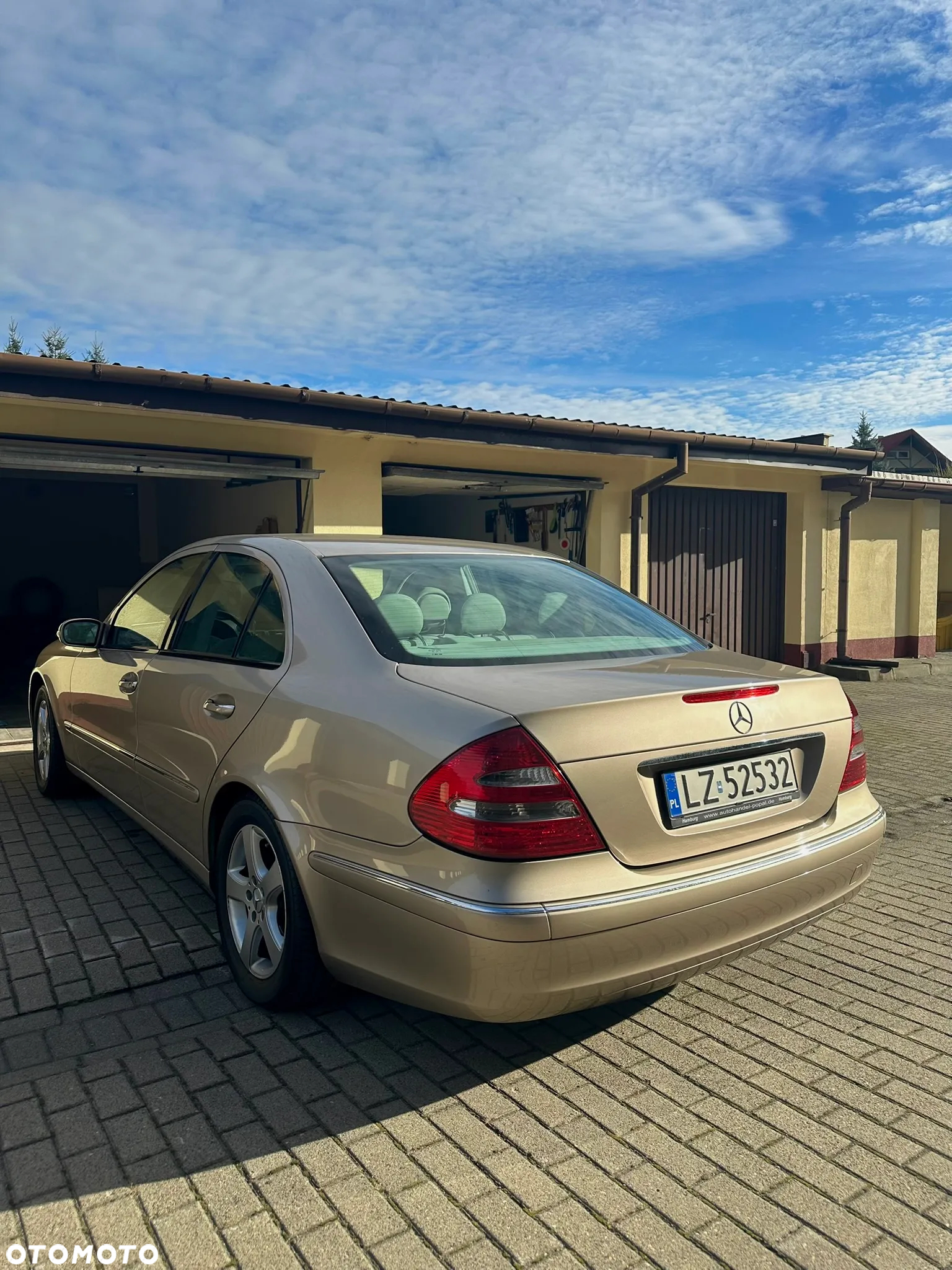 Mercedes-Benz Klasa E 220 T CDI Elegance - 15