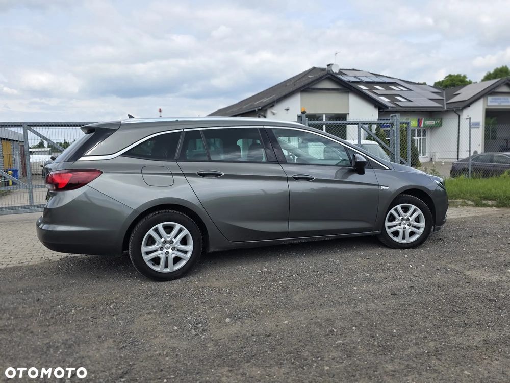 Opel Astra - 18