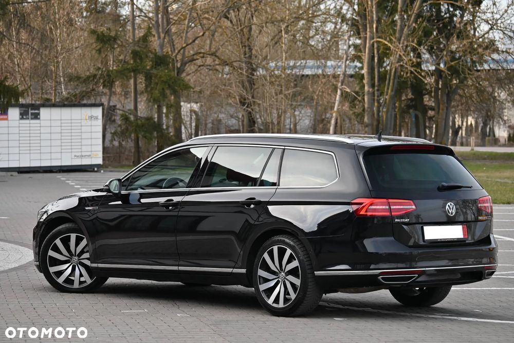 Volkswagen Passat 2.0 TDI SCR (BlueMotion Tech) 4Motion D Highline - 17
