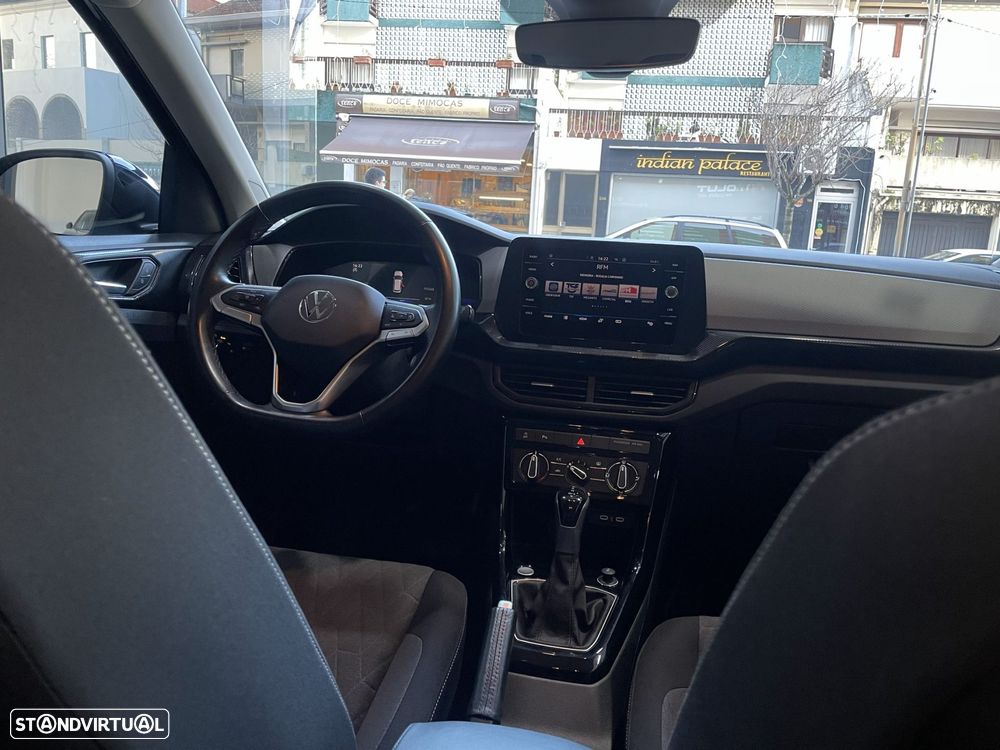 VW T-Cross 1.0 TSI Urban DSG - 36
