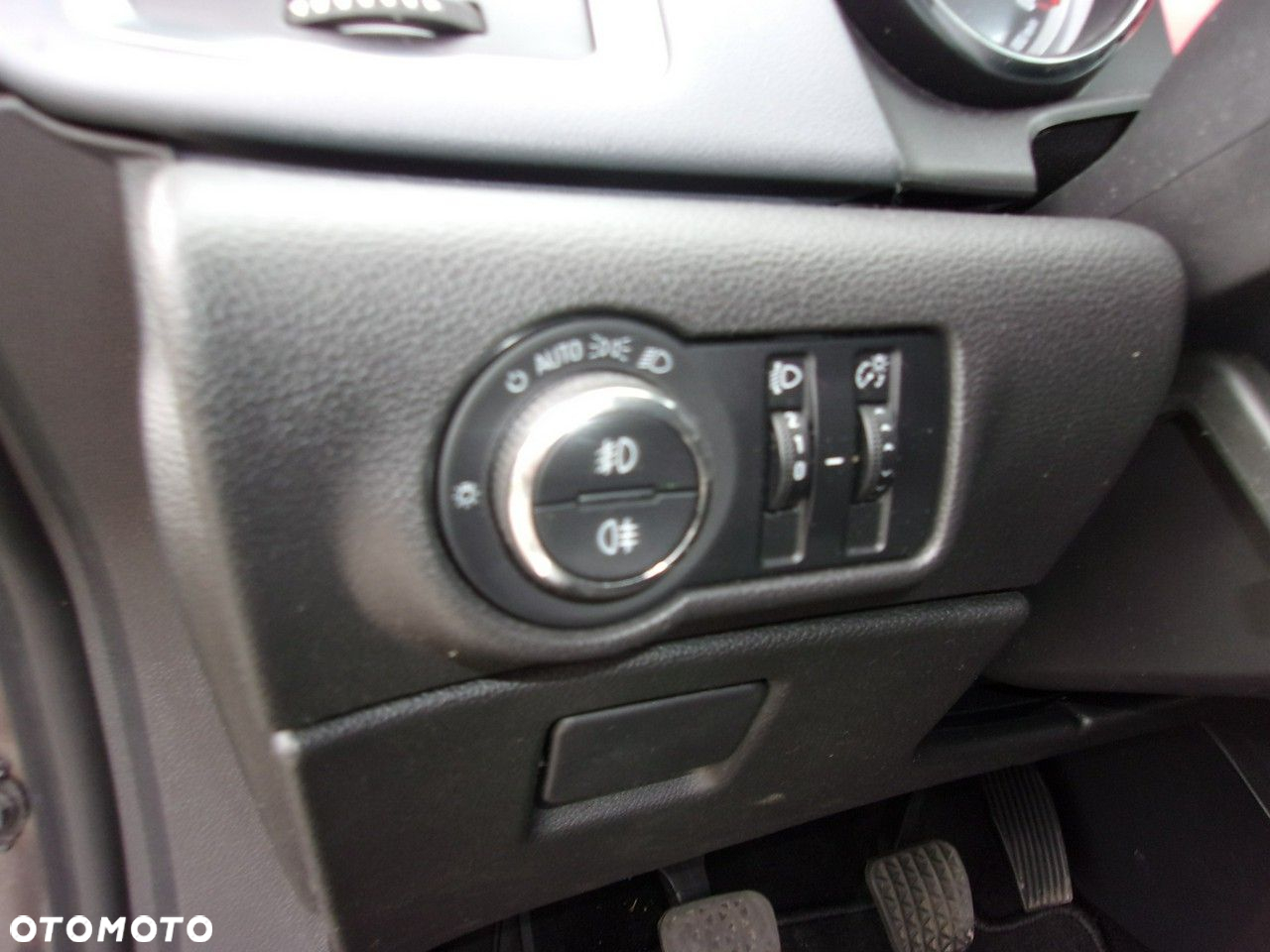 Opel Astra 1.4 Turbo Cosmo - 16