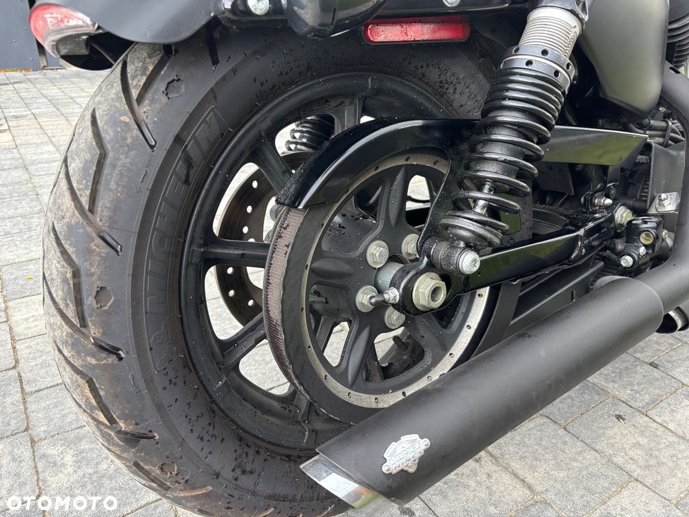 Harley-Davidson Sportster Iron 1200 - 5