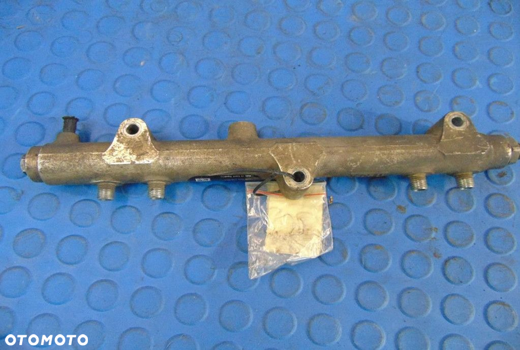 DODGE GRAND CARAVAN 2.8CRD LISTWA WTRYSKOWA 0445214041 - 2