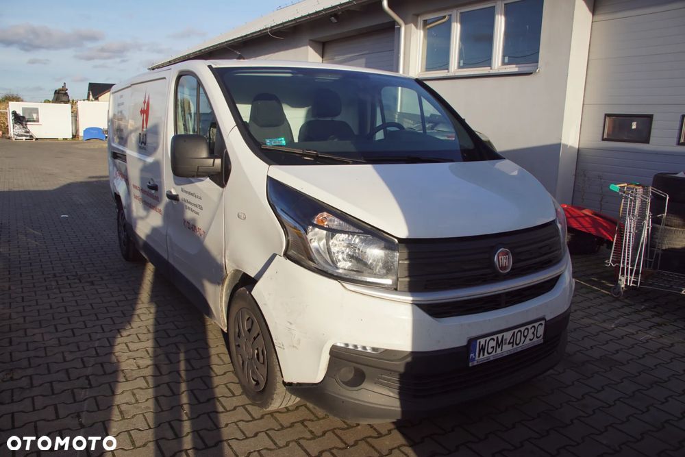 Auto na części - Fiat Talento 2.0 EcoJet 120 KM M9R710 PF6068 557 2021R Silnik Skrzynia Drzwi Maska Zderzak Błotnik Lampa Szyba Lusterko Deska Kokpit Sterownik Moduł Czujnik Licznik Kierownica Panel - 2
