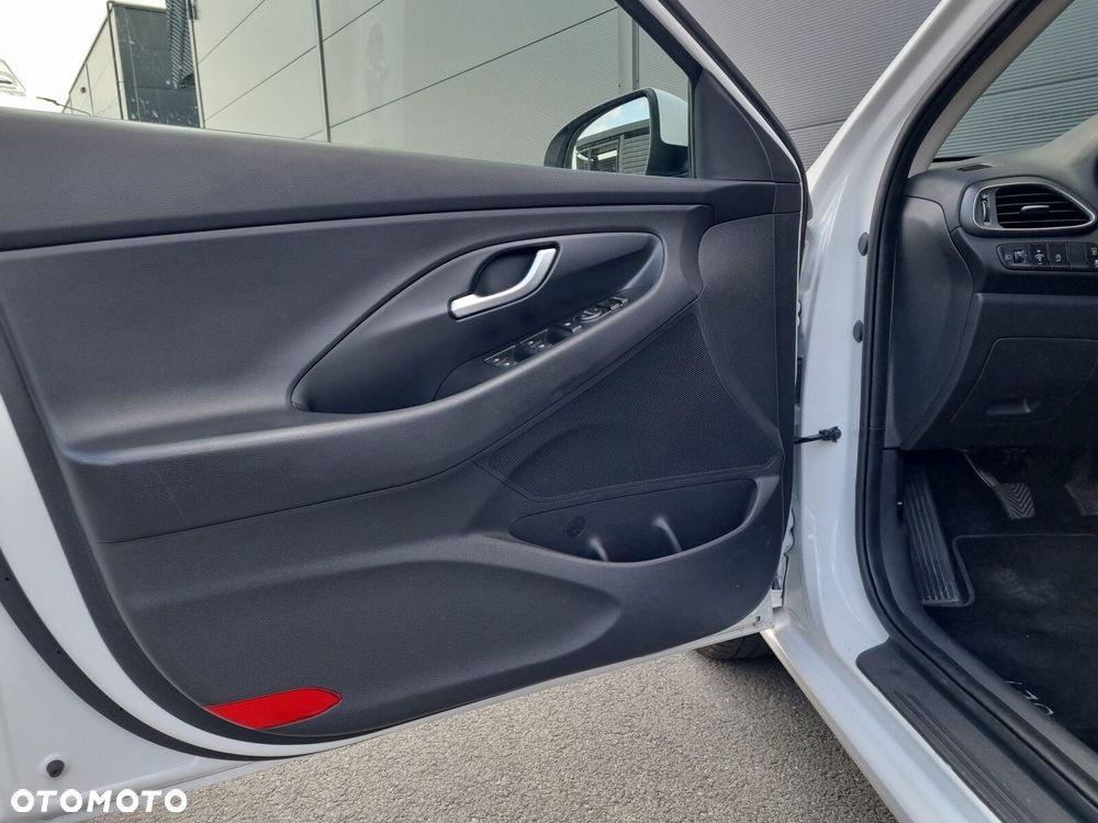 Hyundai i30 - 10
