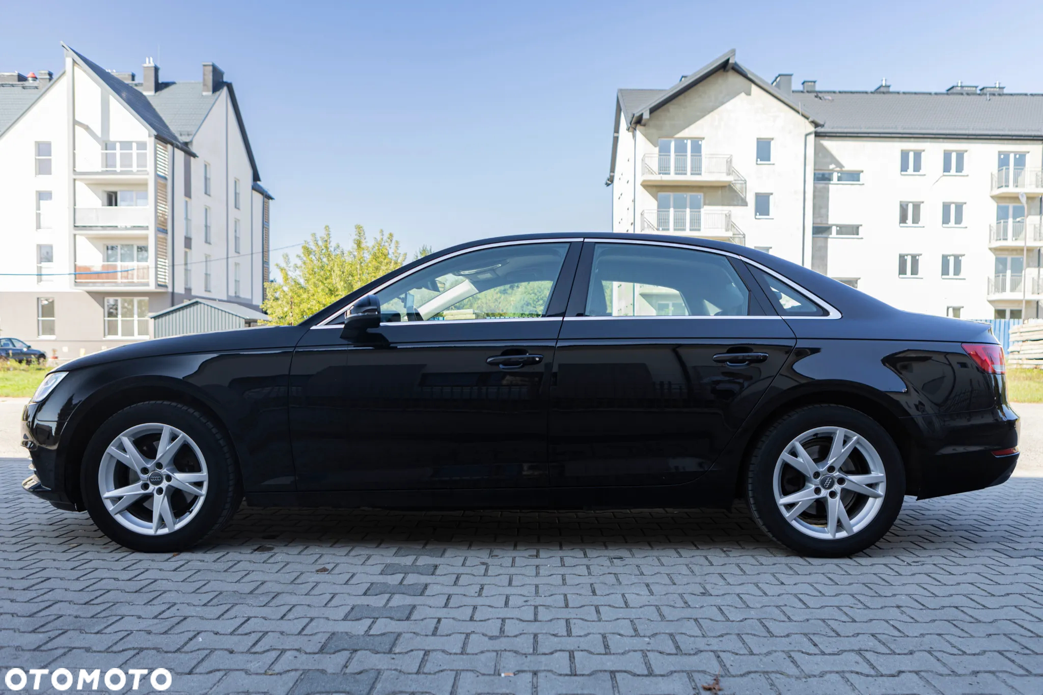 Audi A4 2.0 TDI S tronic - 7