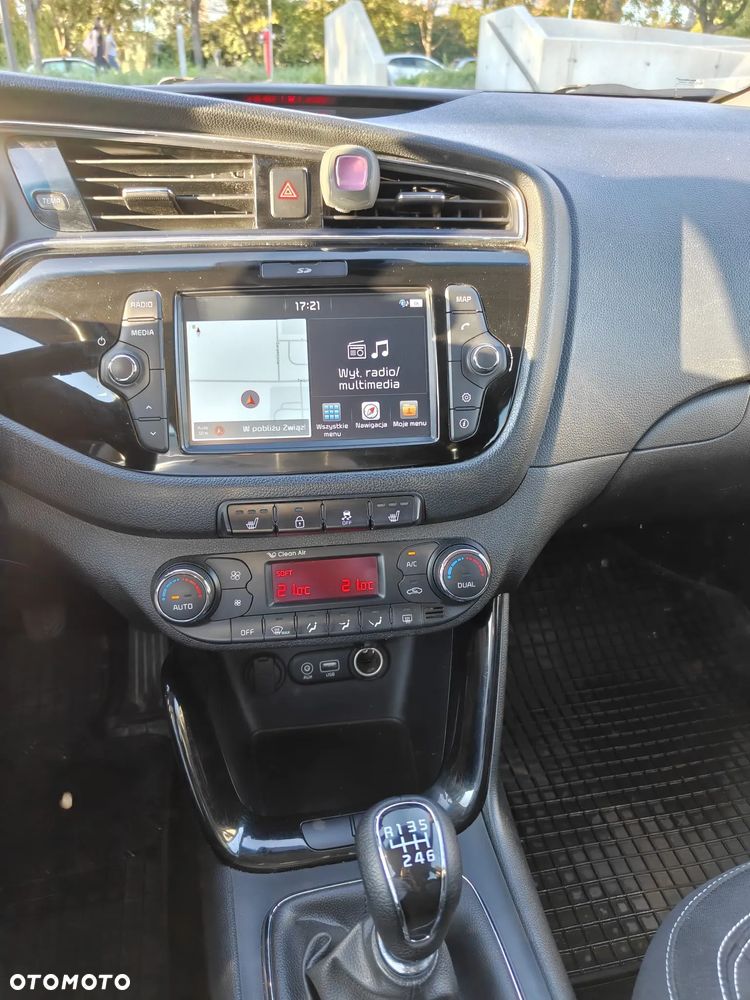 Kia Ceed - 6