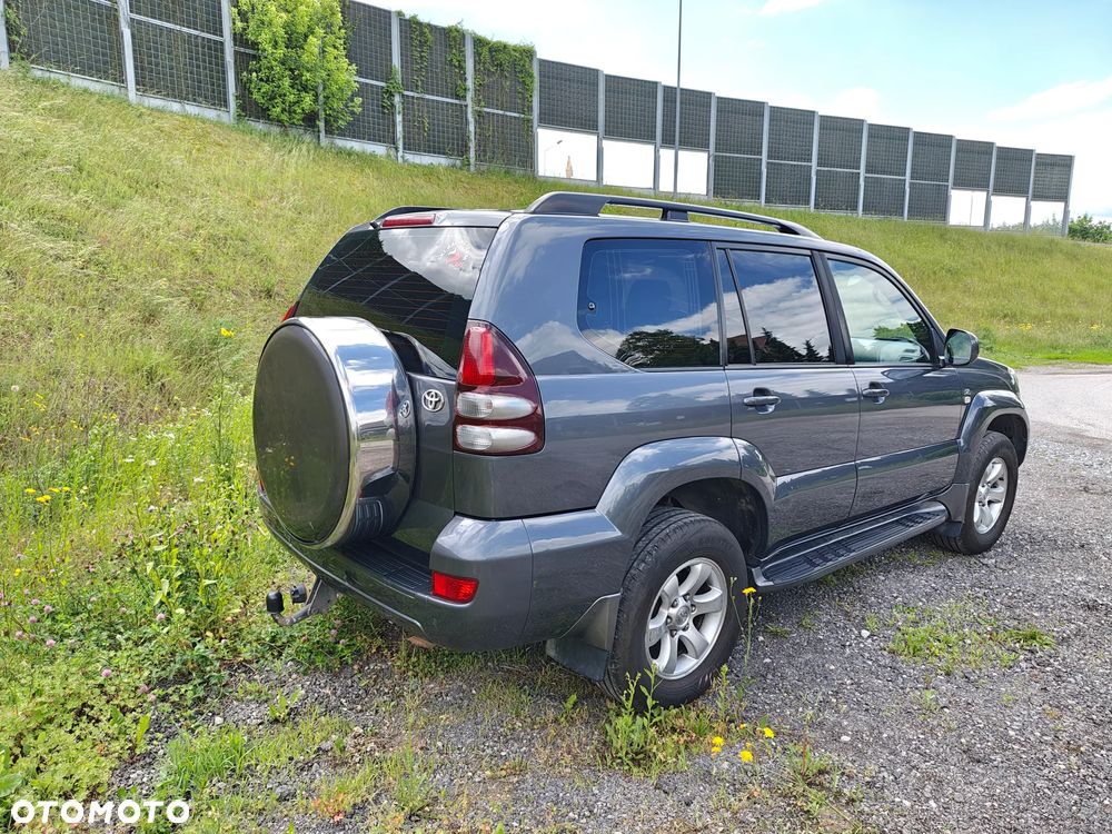 Toyota Land Cruiser LC 3.0 D-4D Luna - 5