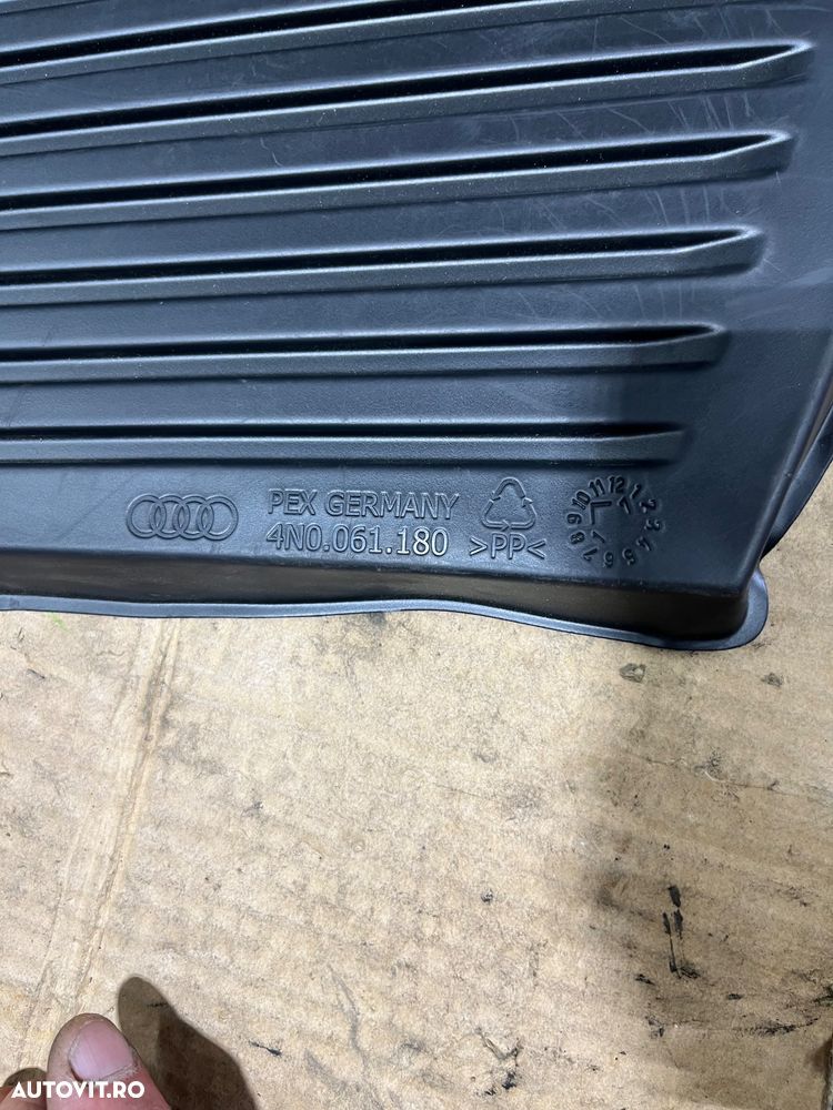 Tavita porbagaj audi A8 D5 2021 - 6